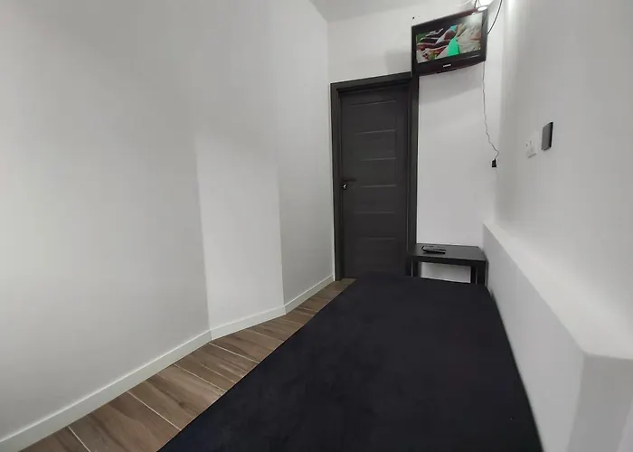 1140 Wloscianska 5 - Tanie W Apartamencie - Samodzielne Zameldowanie - Self Check In Апартаменты *