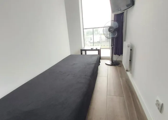 1140 Wloscianska 5 - Tanie W Apartamencie - Samodzielne Zameldowanie - Self Check In * 포즈난